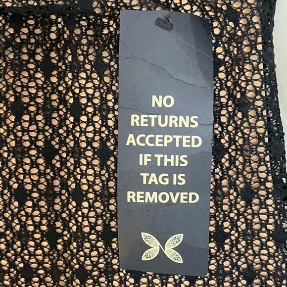 NWT NIGHTCAP CLOTHING brand fits 4 6 crochet lace black over nude stretch lining - Picture 7 of 9